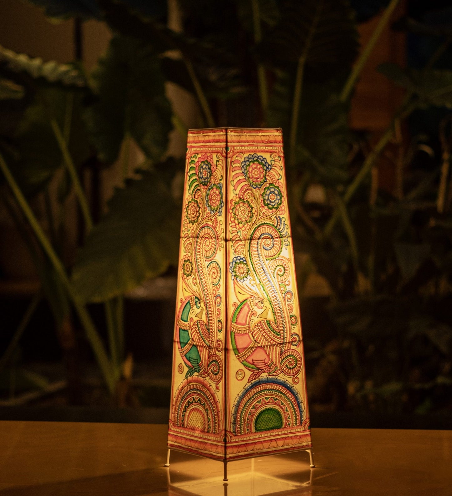 MIRAL INDIA‘The Trapezium’ Floor Lamp