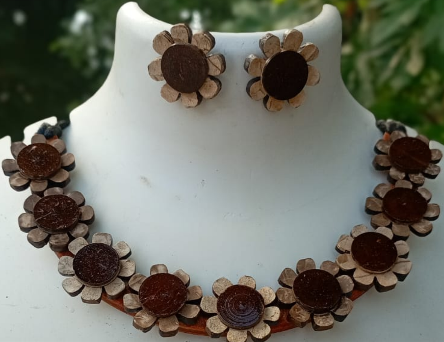 MIRAL INDIA FLORAL CHARM NECKLACE SET