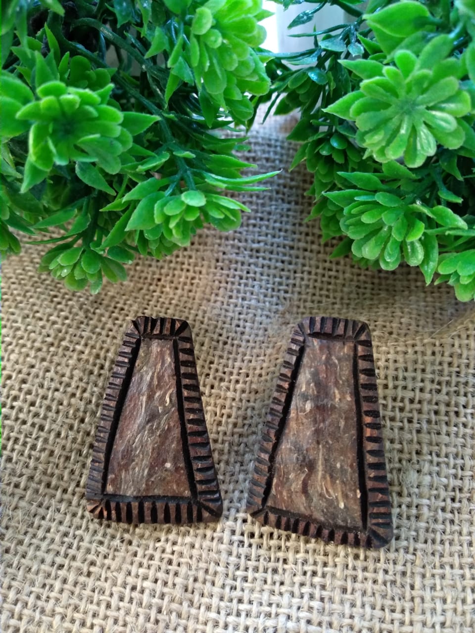 MIRAL INDIA COCORUSTIC EARRINGS