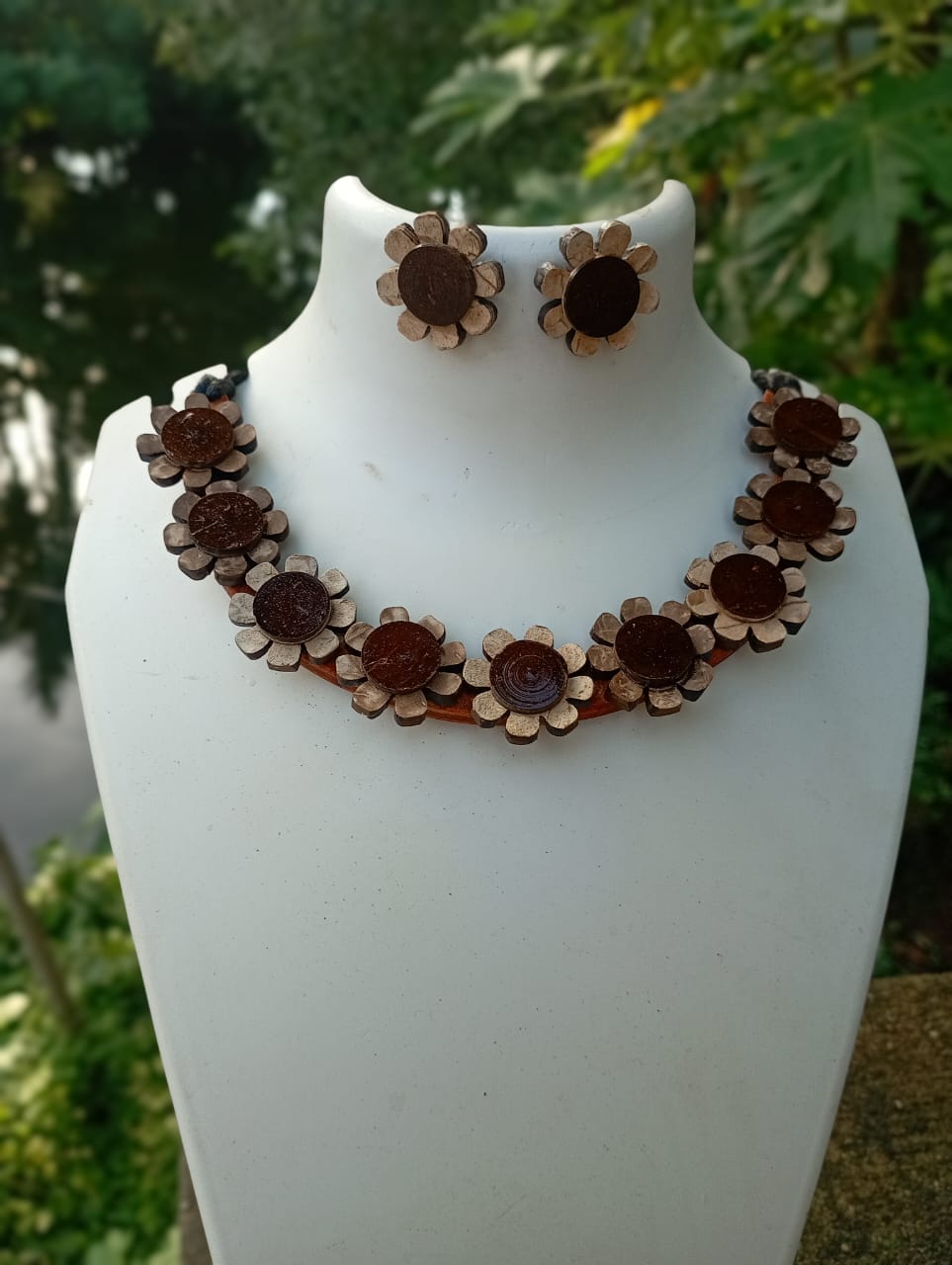 MIRAL INDIA FLORAL CHARM NECKLACE SET