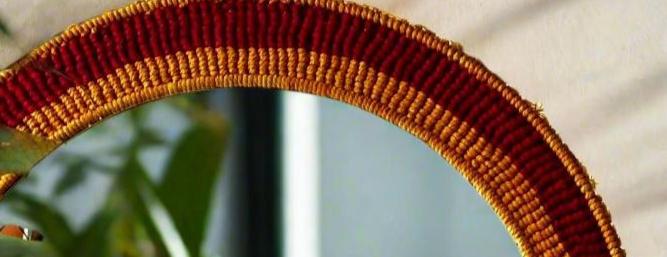 MIRAL INDIA Koodiyattam Crown Mirror
