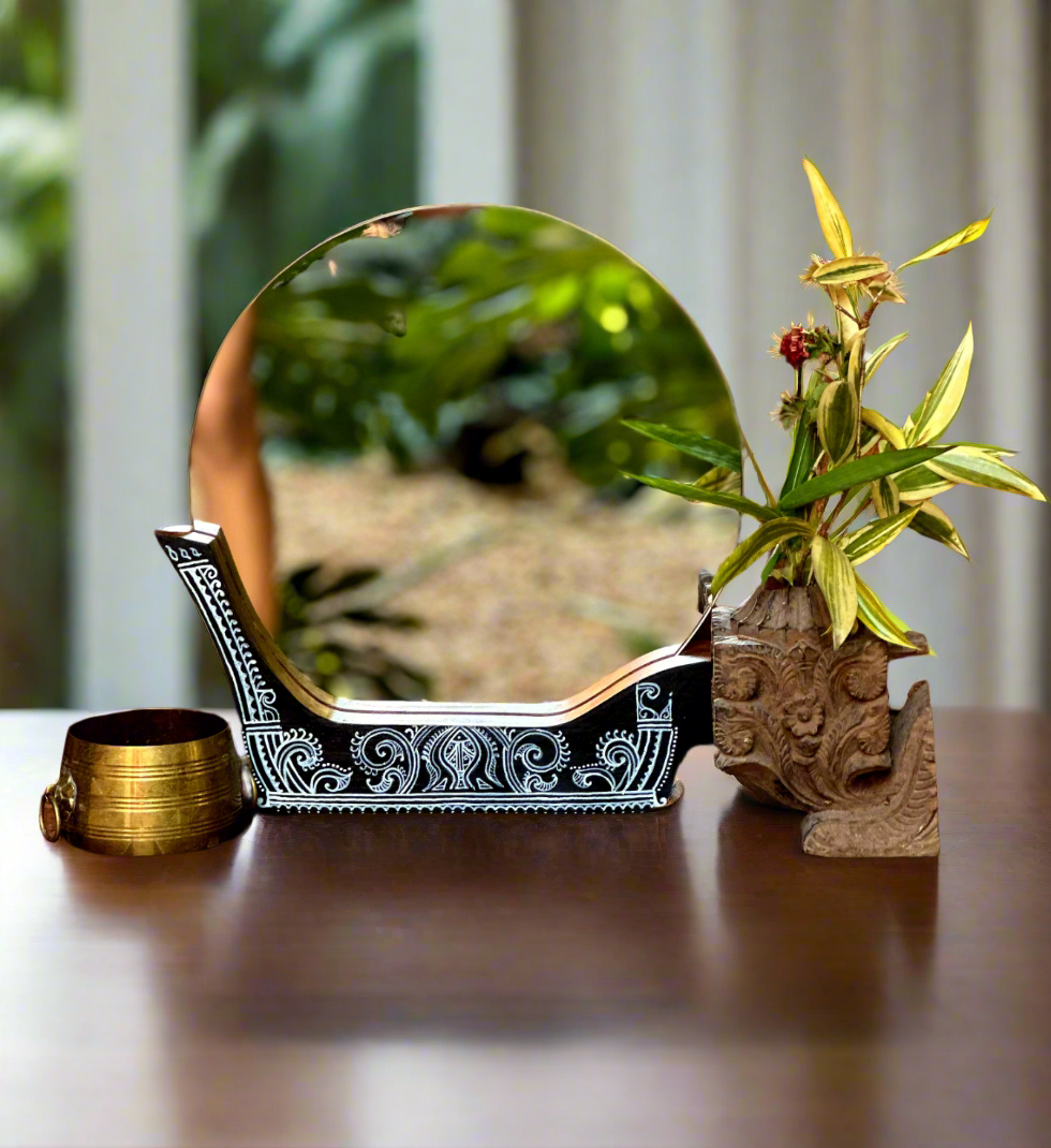 MIRAL INDIA "AARANMULA VALLAM - ALPANA ART" MIRROR