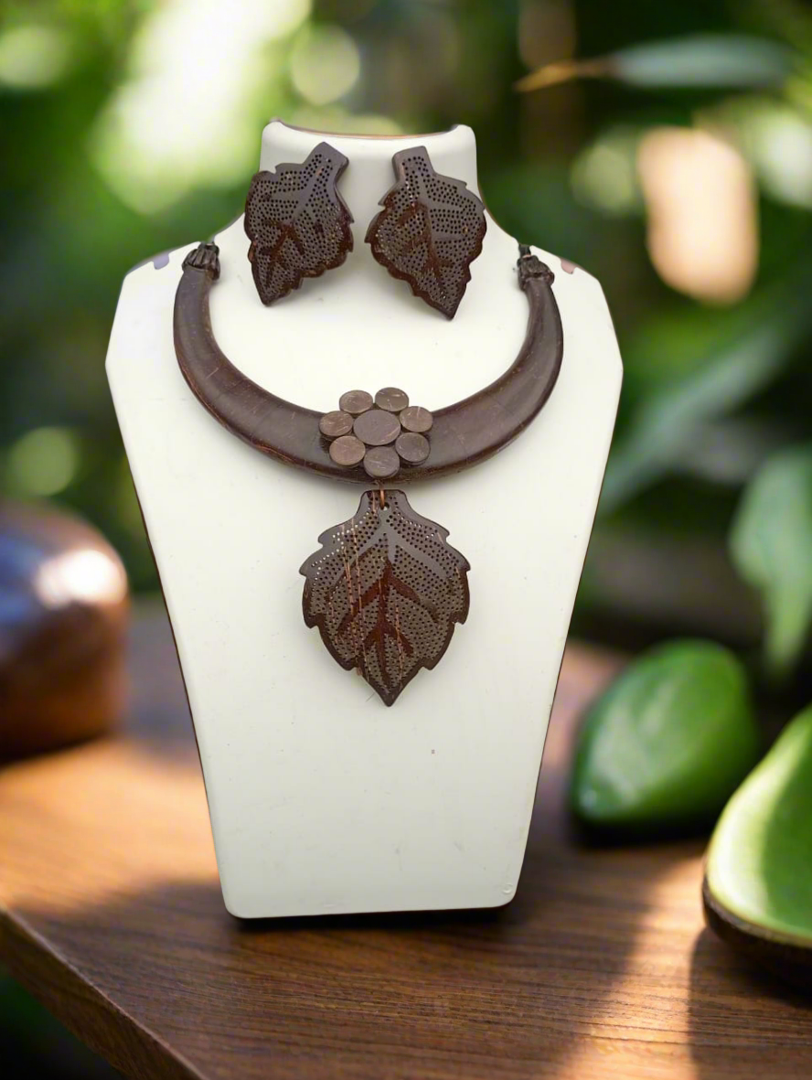 MIRAL INDIA FLORAL LEAF CHARM NECKLACE SET