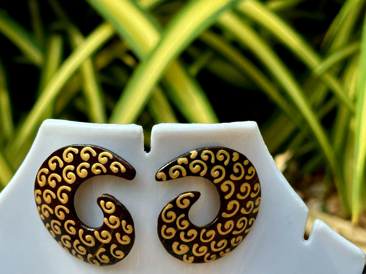 MIRAL INDIA TRIBAL SPIRAL PENDANT SET