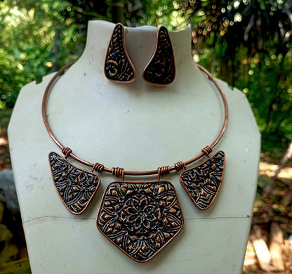 MIRAL INDIA VINTAGE HASLI CHOKER
