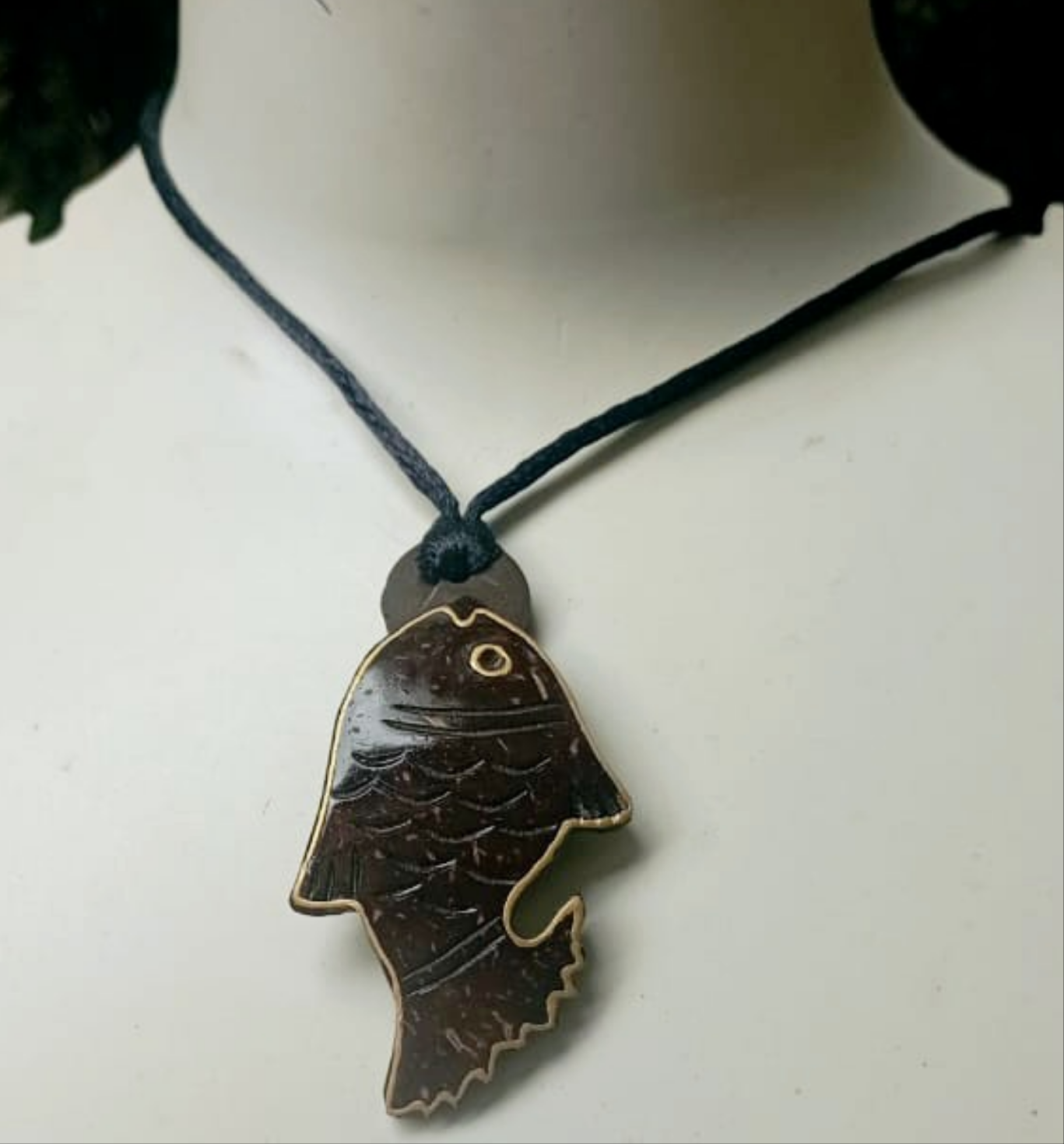 Fish kids pendant necklace