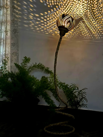 MIRAL INDIA GOLDEN TIDE FLOOR LAMP