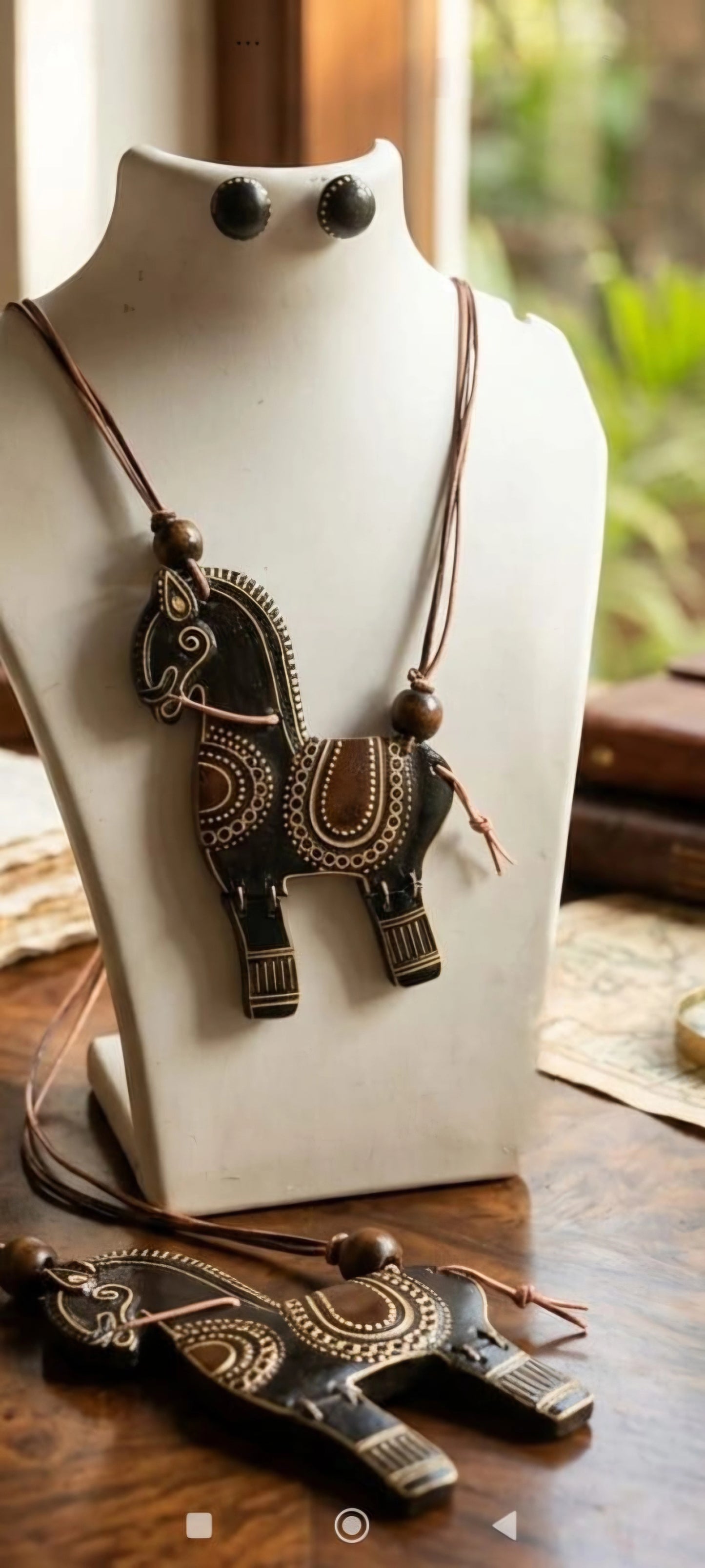 MIRAL INDIA  HORSE PENDANT SET