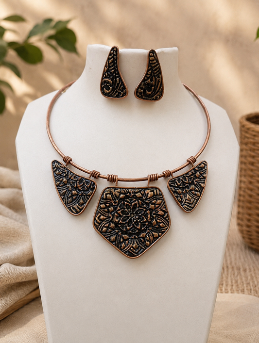 MIRAL INDIA VINTAGE HASLI CHOKER