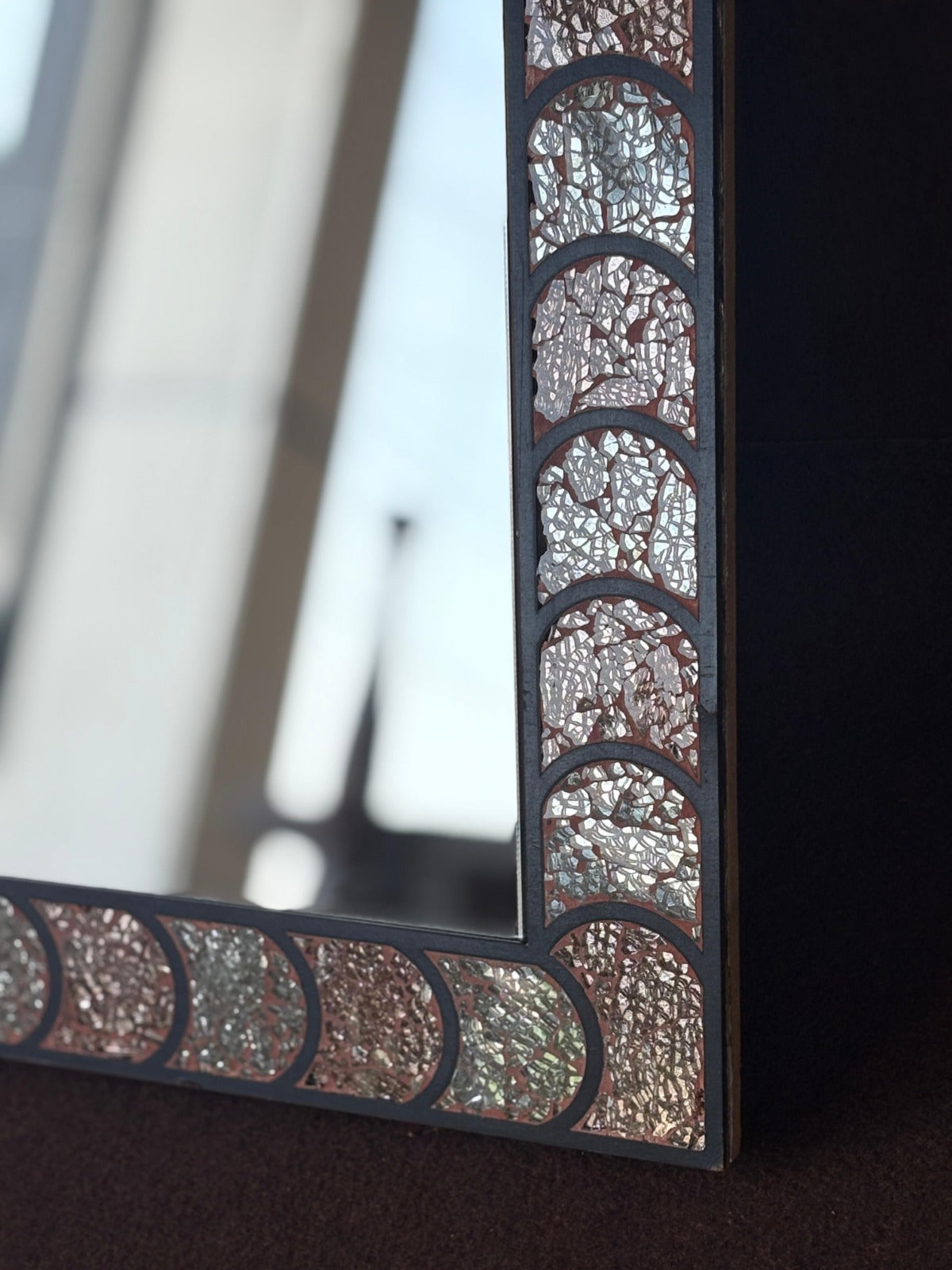 Decorative mirror with mosaic frame 