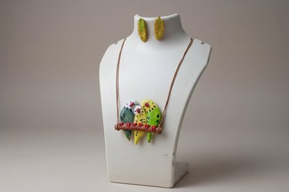 MIRAL INDIA  BUDGIES PENDANT SET